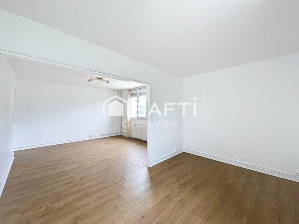 Appartement Traversant et baigné de lumière, 2 chambres, loggia et gardien – le confort au quotidien