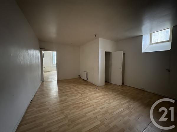 Appartement F4 à vendre  4 pièces - 74,87 m2 BEAUJEU - 69