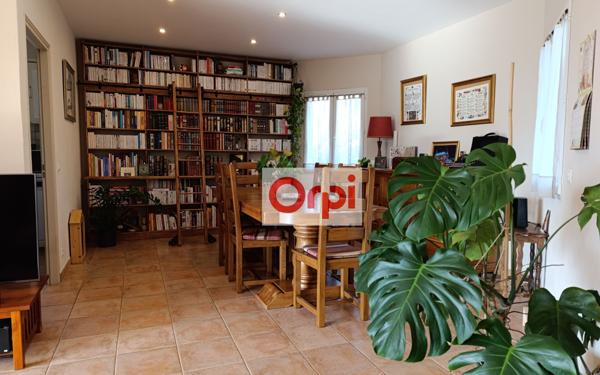 Maison à vendre    7 pièces •  Porto-Vecchio