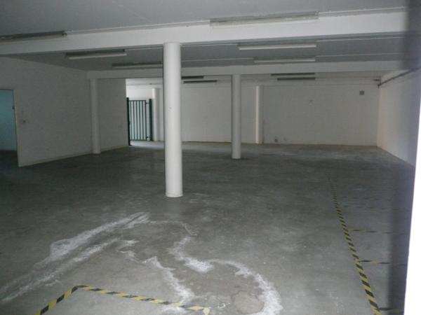 ⚜ A LOUER CHATEAUBERNARD Zone Commercial Local Bureau ⚜