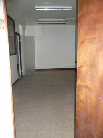 ⚜ A LOUER CHATEAUBERNARD Zone Commercial Local Bureau ⚜