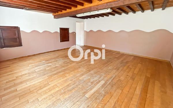 Maison à vendre    5 pièces •  Chazelles-sur-Lyon