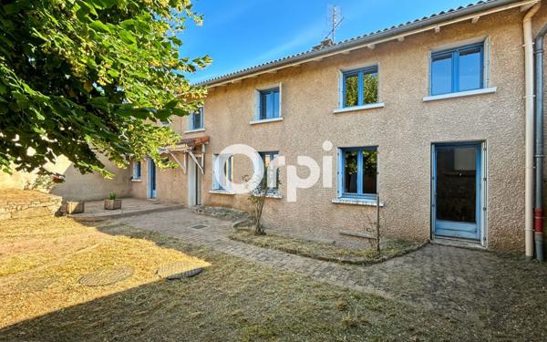 Maison à vendre    5 pièces •  Chazelles-sur-Lyon