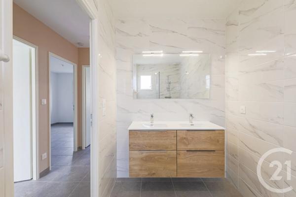 Maison à vendre  4 pièces - 120 m 2   LE GRAND LEMPS  - 38