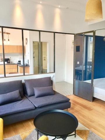 Marseille (13007) T2 Endoume entièrement rénové et meublé