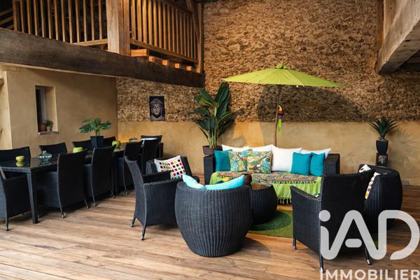 Maison à vendre 6 pièces 400 m² Estang