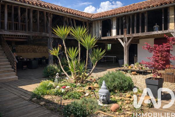 Maison à vendre 6 pièces 400 m² Estang