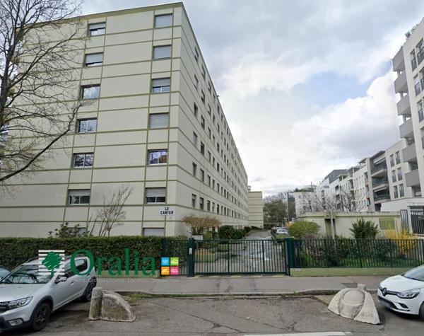 Parking · Location Villeurbanne (69100)