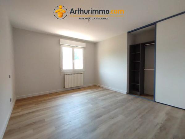 Vente                                                      Maison
                        
                     4 pièces                      128 m2                     à Foix