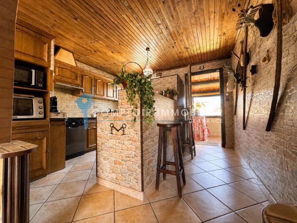 Villa 4 pièce(s) 3 chambre(s) 90 m²