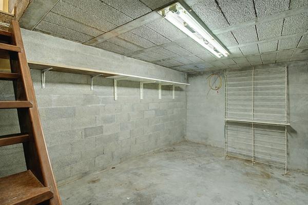 Les Pennes-Mirabeau, propriété avec plus de 3.500m² de terrain paysagé