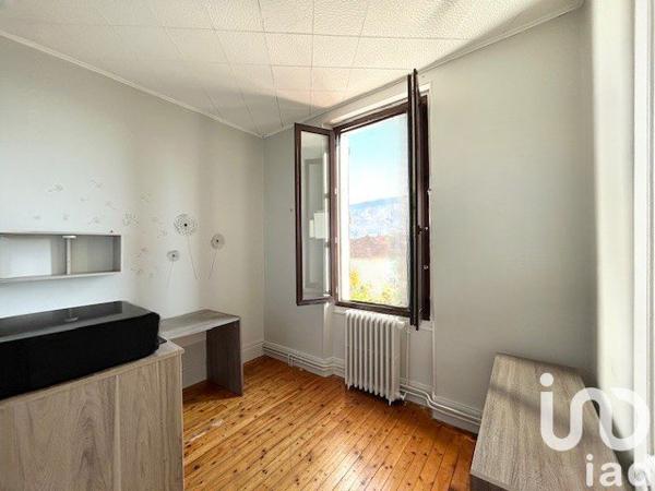 Maison à vendre 6 pièces 155 m² Veurey-Voroize