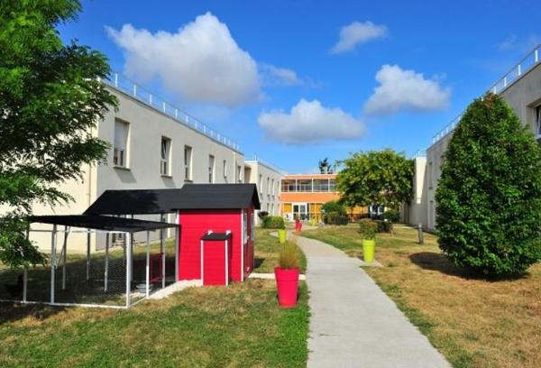 INVESTISSEMENT LOCATIF – ETRECHY – Résidence Ehpad Emeis Le Clos d'Etrechy - 6.12% de rentabilité