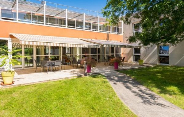 INVESTISSEMENT LOCATIF – ETRECHY – Résidence Ehpad Emeis Le Clos d'Etrechy - 6.12% de rentabilité