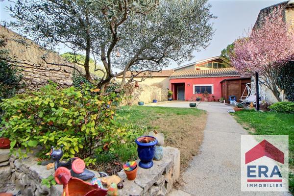 Maison Châteauneuf Du Rhône 174 m2 habitable - 443m² de terrain