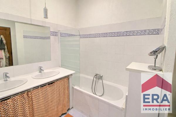 Maison Châteauneuf Du Rhône 174 m2 habitable - 443m² de terrain