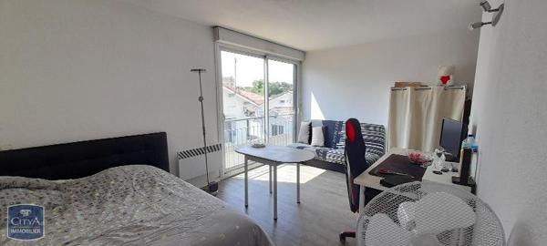 Appartement à louer 1 pièce 26.92m² Mont-de-Marsan (40000)