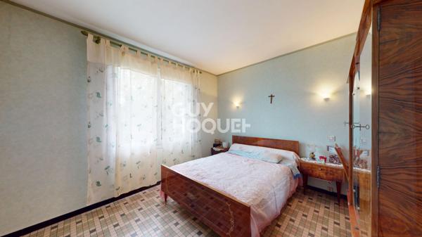 A VENDRE : Maison de plain pied 107 m² + vieille maison de 124 m²