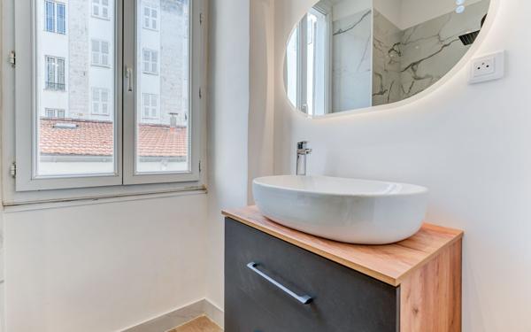 Appartement à vendre    2 pièces • 3,20 m2 Nice