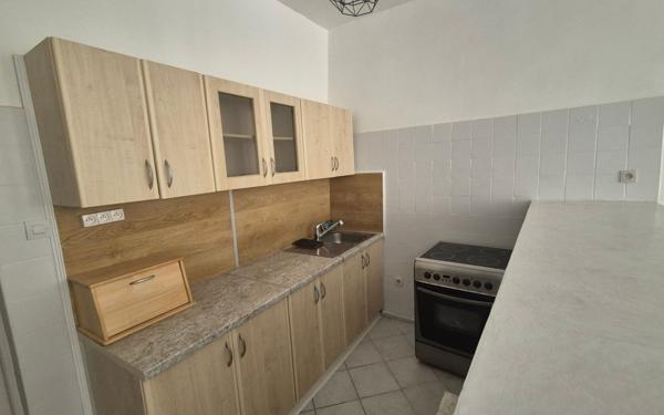 Appartement à louer    2 pièces •  Pont-Saint-Esprit