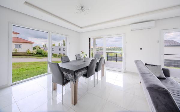 Maison à vendre    5 pièces • 132 m2 Tomblaine