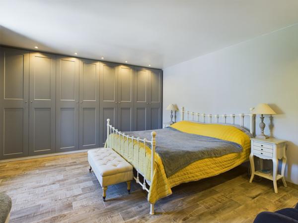 Touffailles (82190) Touffailles Ravissante maison au village avec 4 chambres, cour jardin et potager