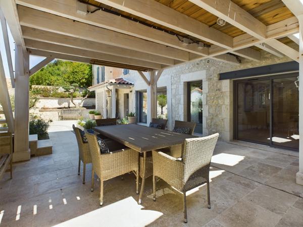 Touffailles (82190) Touffailles Ravissante maison au village avec 4 chambres, cour jardin et potager