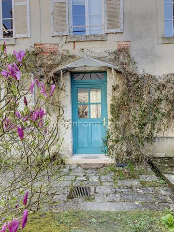 Maison à vendre 6 pièces BRUYERES ET MONTBERAULT (02)