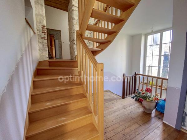 Maison à vendre 6 pièces BRUYERES ET MONTBERAULT (02)