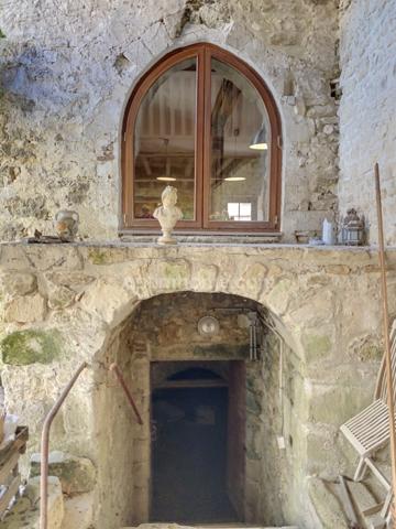 Maison à vendre 6 pièces BRUYERES ET MONTBERAULT (02)