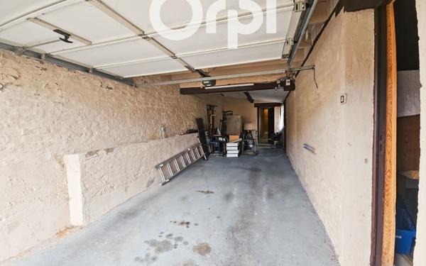 Maison à vendre    3 pièces •  Estrées-Saint-Denis