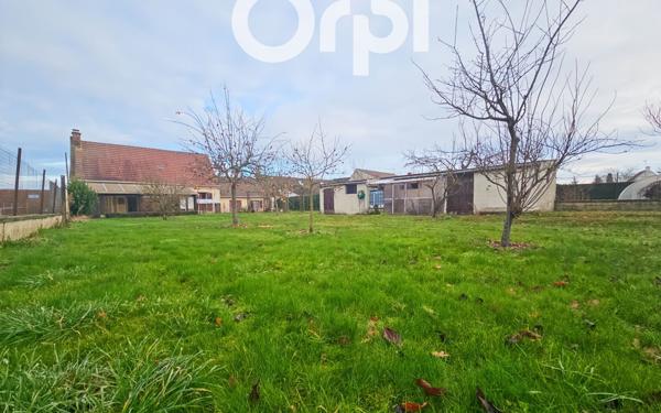 Maison à vendre    3 pièces •  Estrées-Saint-Denis