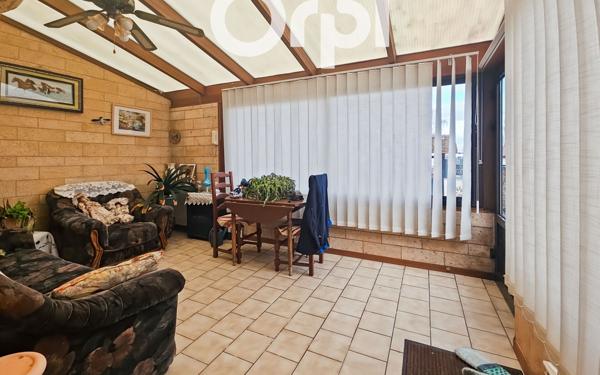 Maison à vendre    3 pièces •  Estrées-Saint-Denis