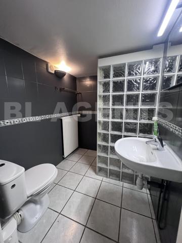 maison de ville en parfait état