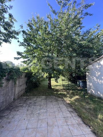 maison de ville en parfait état