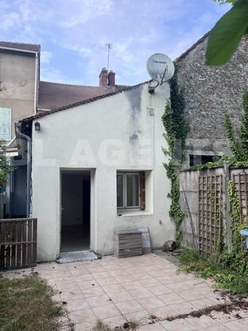 maison de ville en parfait état