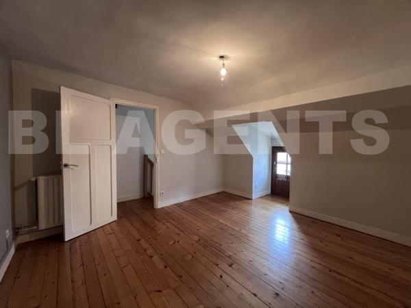 maison de ville en parfait état