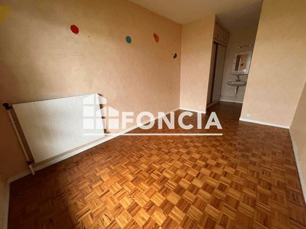 Location Appartement 4 pièces 76 m² - SQUARE MICHELET Albi 81000