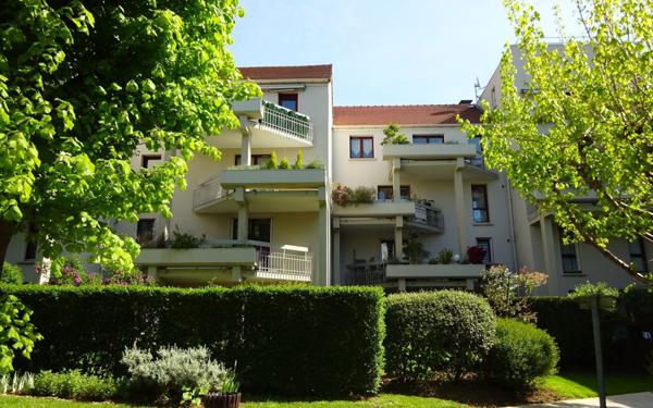 Appartement à vendre    4 pièces •  Étiolles