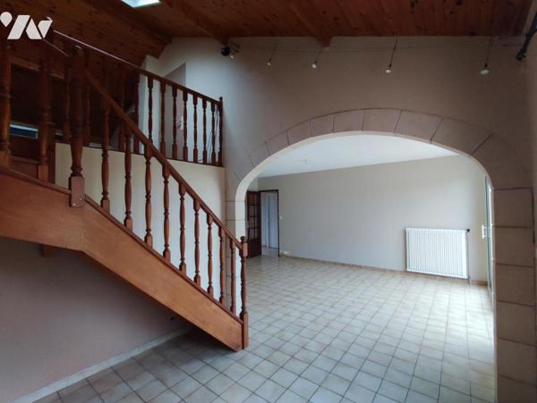 LA MONTAGNE : A vendre maison sur terrain de 467 m²