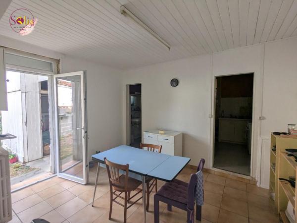 SEGONZAC PLAIN PIED AVEC JARDIN Maison de ville proche ...