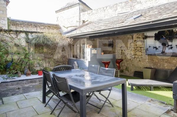 Maison de ville ancienne rénovée avec charme