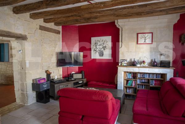 Maison de ville ancienne rénovée avec charme