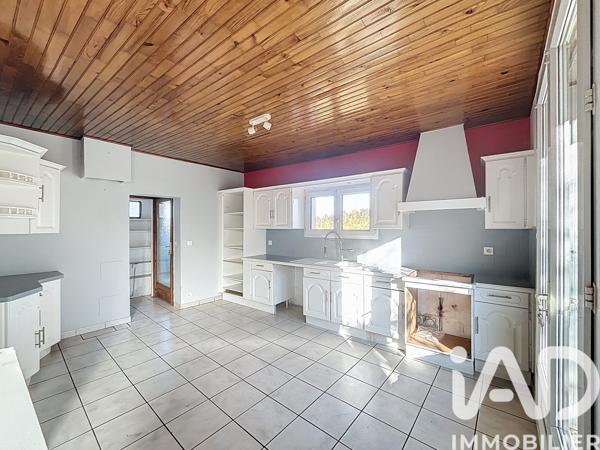 Maison à vendre 6 pièces 143 m² Bas-en-Basset