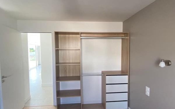 Maison à louer    3 pièces • 64,37 m2 Porspoder