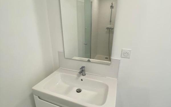 Maison à louer    3 pièces • 64,37 m2 Porspoder