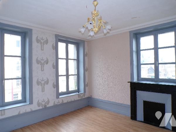 Immeuble de rapport à usage mixte