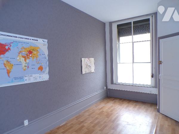 Immeuble de rapport à usage mixte