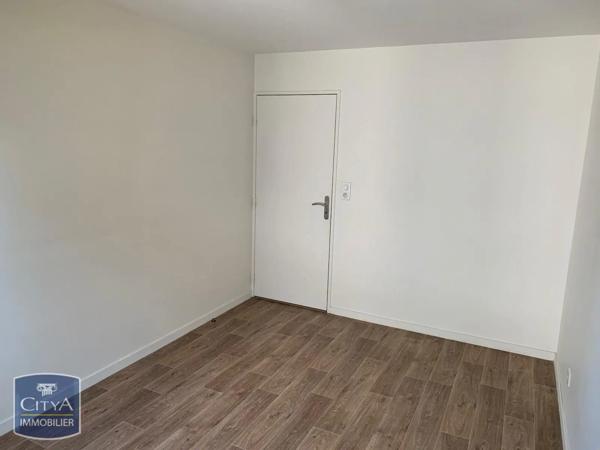 Appartement à louer 3 pièces 73.43m² Tours (37100)