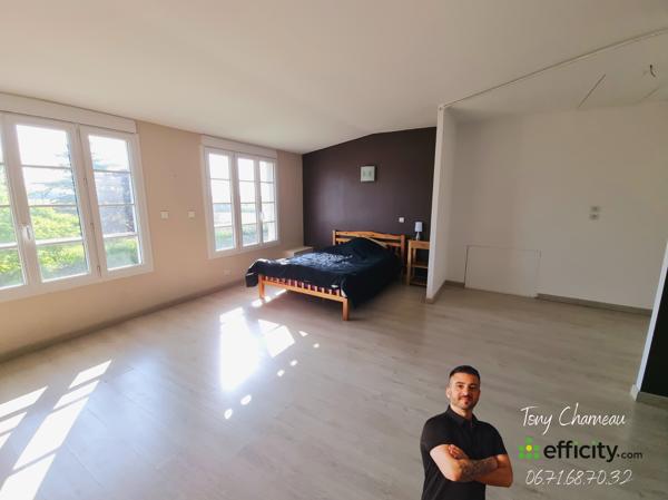 Maison
         5 pièces
        - 260 m² 213 000 € *